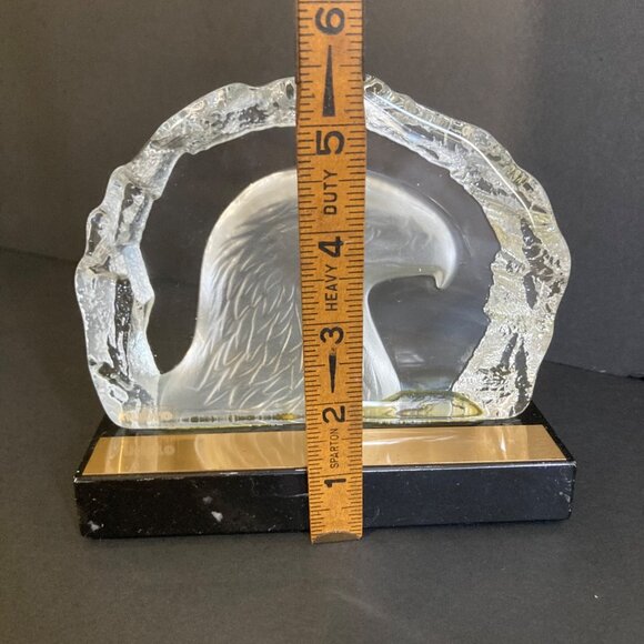 Vintage NYBRO Art Glass Crystal EAGLE Paperweight On Marble With Brass Plaque - Picture 4 of 6